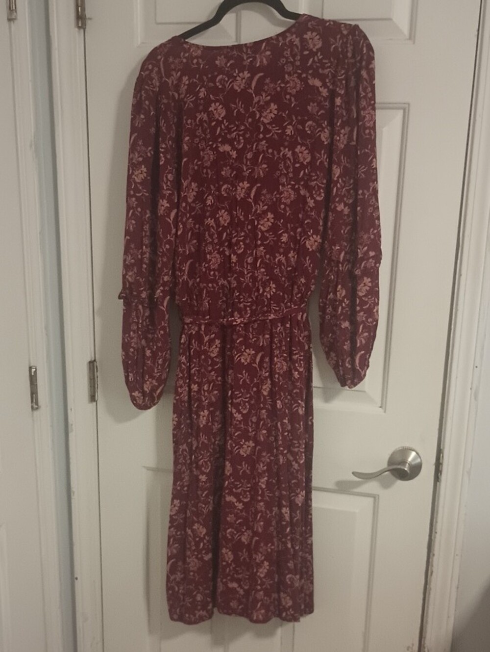Knox Rose Maroon Floral Long-Sleeve Midi Dress - Picture 9 of 9